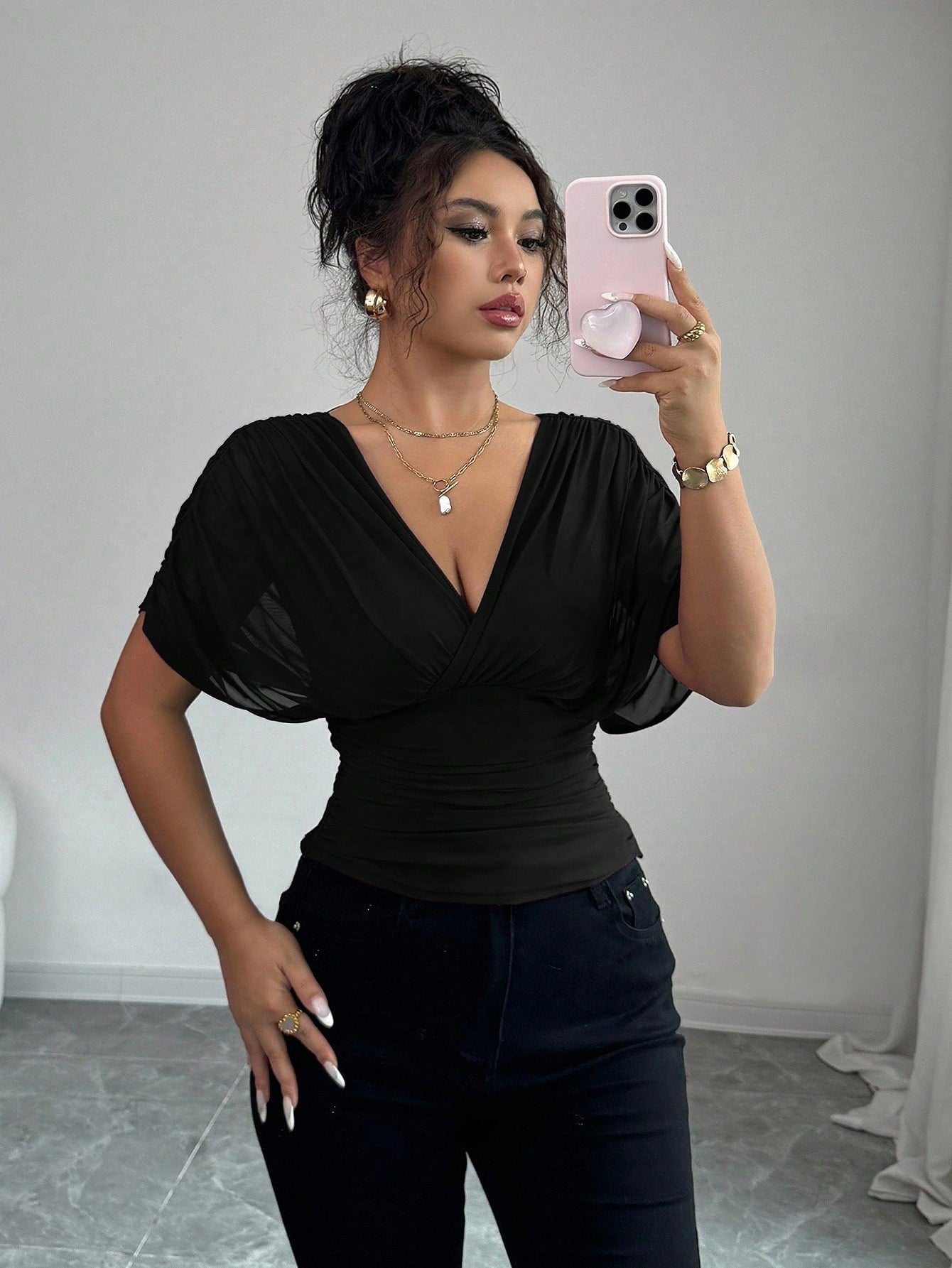 Solid-color Deep V-neck Short-sleeve Waist-cinching Top For Women