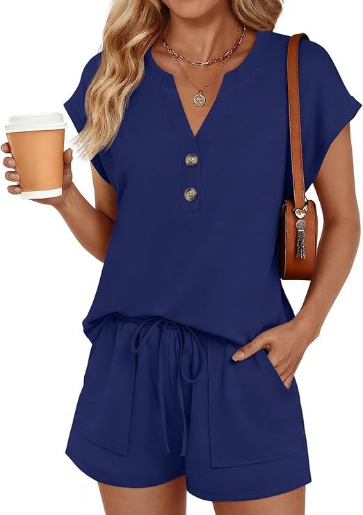 Solid-color V-neck Button-front Short-sleeve Shorts Set