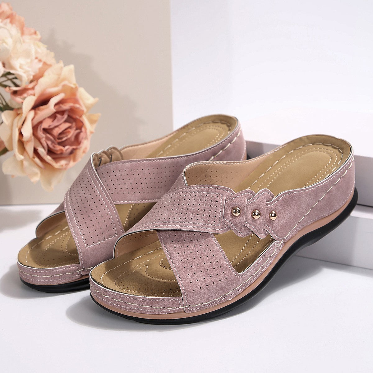 All-matching Large Size Flat Bottom Non-slip Light Slippers