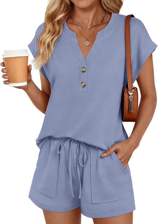 Solid-color V-neck Button-front Short-sleeve Shorts Set