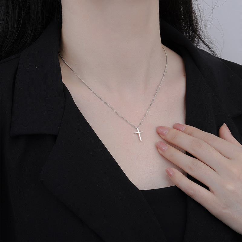Trendy Simple Fashion Women's Cross Necklace